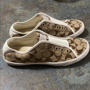 Coach shoes
